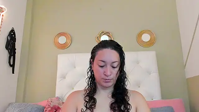 jessi lovers online show from October 29, 2025, 12:07 pm