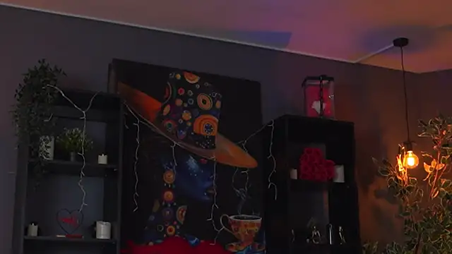 Evelyn Evyyy online show from April 11, 2026, 6:56 pm