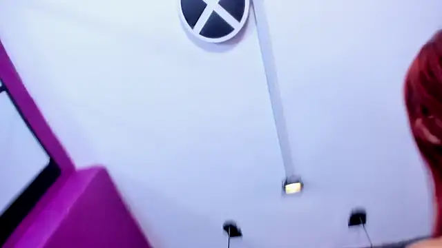 Alexa Slave online show from September 25, 2025, 2:43 pm