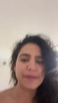 cinnamon rosa online show from January 8, 2026, 9:17 pm