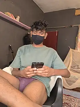 richardjames95 online show from October 29, 2025, 6:42 pm