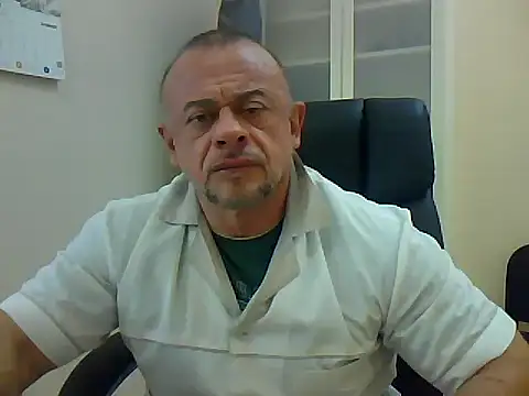 Snapshot of Wild_Gladiator chatting on February 5, 2025, 6:35 am Wild Gladiator online show from February 5, 2025, 6:35 am