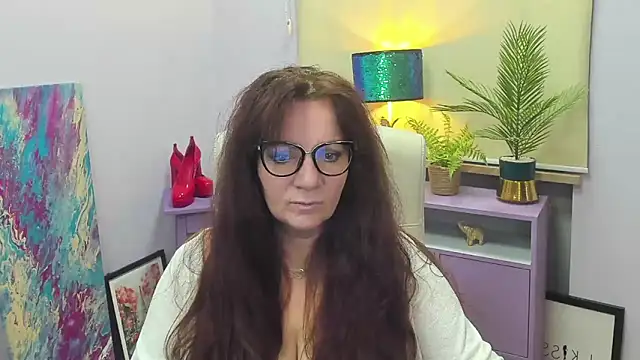 Snapshot of Alice_xHeart chatting on February 13, 2025, 6:30 am Alice xHeart online show from February 13, 2025, 6:30 am