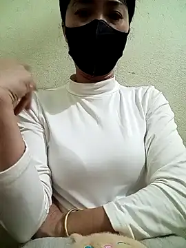 YunLem online show from February 9, 2025, 2:50 pm