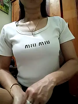 YunLem online show from March 6, 2025, 1:05 am