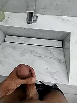 Snapshot of novinho23_RJ chatting on October 3, 2025, 5:32 pm novinho23 RJ online show from October 3, 2025, 5:32 pm