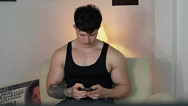 Hazzan Velez online show from February 28, 2026, 5:08 am