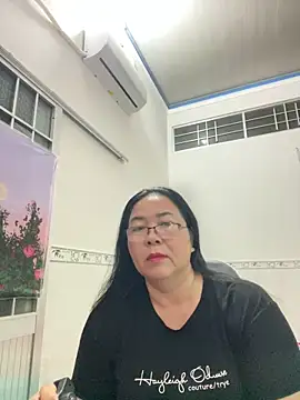 NDith online show from March 11, 2025, 6:52 pm