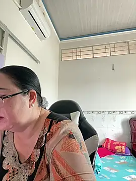 NDith online show from March 15, 2025, 4:13 am