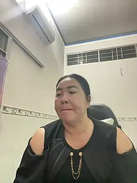 NDith online show from March 18, 2025, 8:48 pm