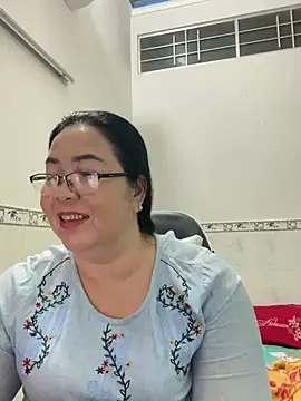 NDith online show from March 21, 2025, 2:29 pm