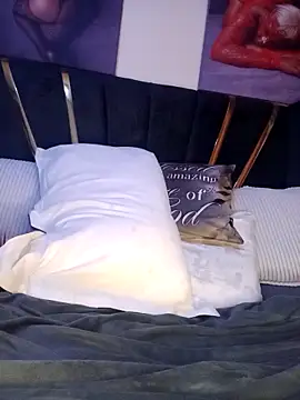 Cherriikenzie online show from October 24, 2025, 8:16 pm