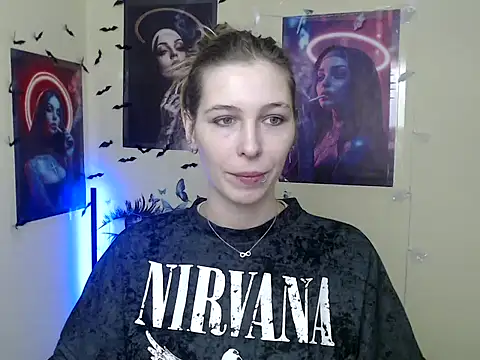 StrangerGi online show from December 18, 2025, 7:03 am