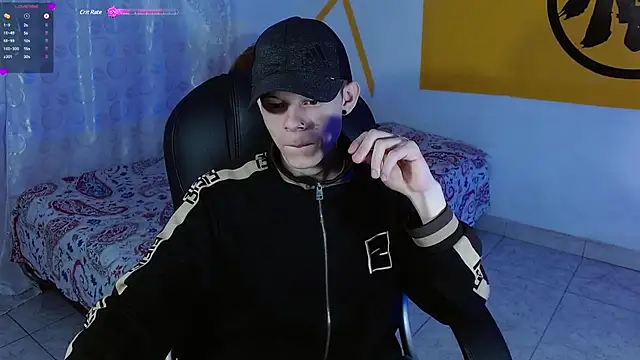 Matthew Boy  online show from December 9, 2024, 1:02 pm