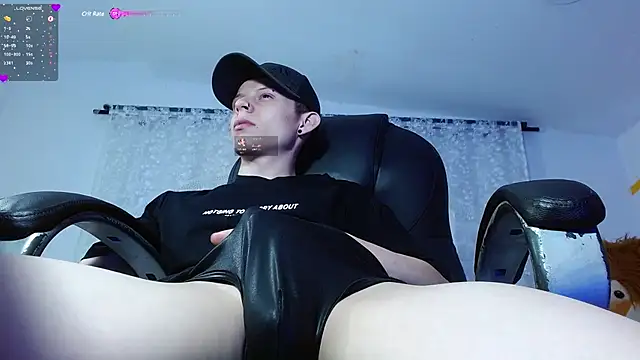 Matthew Boy  online show from December 22, 2024, 10:17 am