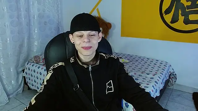 Matthew Boy  online show from December 24, 2024, 5:49 am