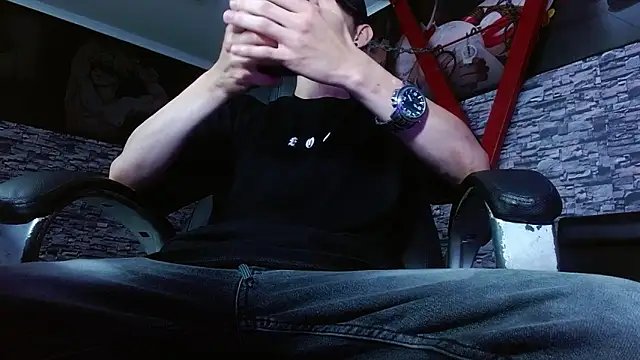 Matthew Boy  online show from March 7, 2025, 9:17 pm