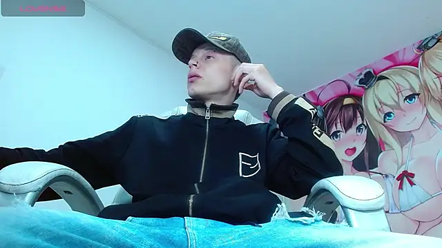 Matthew Boy  online show from March 23, 2025, 4:38 am