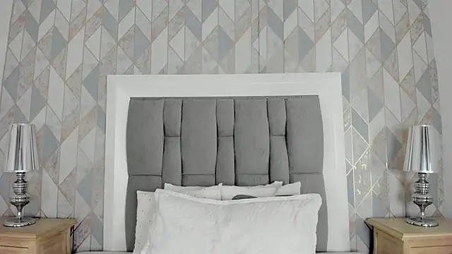 anais cooper online show from November 1, 2025, 11:34 am