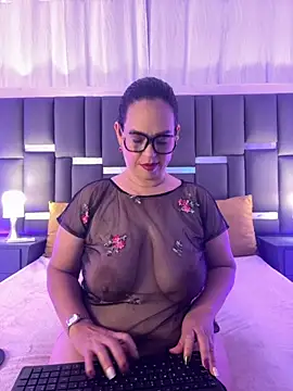 talivega online show from November 4, 2025, 1:21 pm