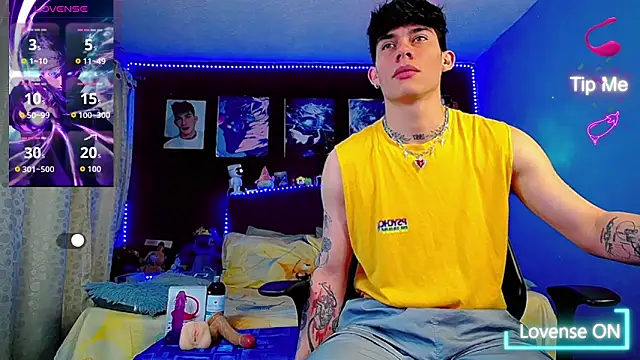 thiagomurphyy online show from October 3, 2025, 3:36 am