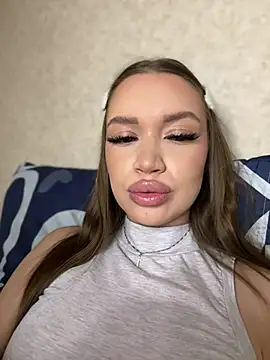 bunnyrich online show from February 25, 2026, 9:02 pm