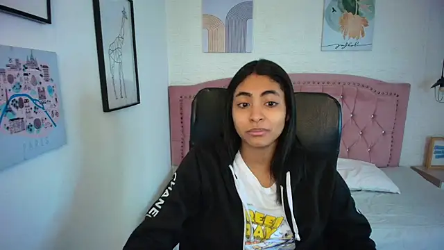 shaneelle online show from December 20, 2025, 3:02 am