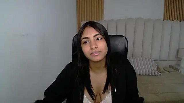 shaneelle online show from May 21, 2026, 12:12 pm