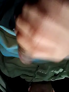 Alfrendino44 online show from November 27, 2025, 4:03 am