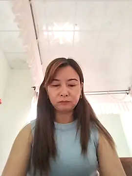 Snapshot of Sexy-ladyboobs20 chatting on January 1, 2025, 8:45 am Sexy-ladyboobs20 online show from January 1, 2025, 8:45 am