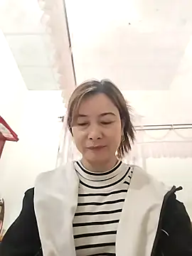 Snapshot of Sexy-ladyboobs20 chatting on January 7, 2025, 11:37 am Sexy-ladyboobs20 online show from January 7, 2025, 11:37 am