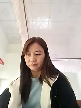 Snapshot of Sexy-ladyboobs20 chatting on January 9, 2025, 1:50 am Sexy-ladyboobs20 online show from January 9, 2025, 1:50 am