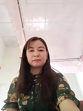 Snapshot of Sexy-ladyboobs20 chatting on January 15, 2025, 2:49 am Sexy-ladyboobs20 online show from January 15, 2025, 2:49 am