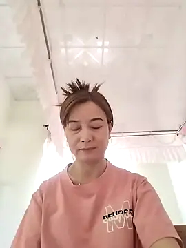 Snapshot of Sexy-ladyboobs20 chatting on January 24, 2025, 6:03 am Sexy-ladyboobs20 online show from January 24, 2025, 6:03 am