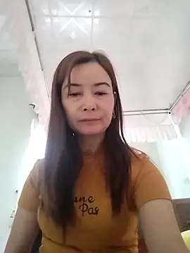 Snapshot of Sexy-ladyboobs20 chatting on February 14, 2025, 12:09 am Sexy-ladyboobs20 online show from February 14, 2025, 12:09 am