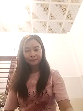 Snapshot of Sexy-ladyboobs20 chatting on March 4, 2025, 12:07 am Sexy-ladyboobs20 online show from March 4, 2025, 12:07 am