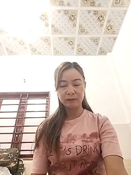 Snapshot of Sexy-ladyboobs20 chatting on March 13, 2025, 12:37 am Sexy-ladyboobs20 online show from March 13, 2025, 12:37 am