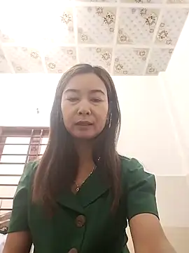 Snapshot of Sexy-ladyboobs20 chatting on March 21, 2025, 12:51 am Sexy-ladyboobs20 online show from March 21, 2025, 12:51 am