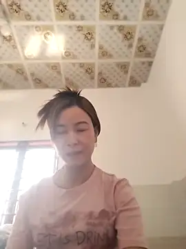 Snapshot of Sexy-ladyboobs20 chatting on March 23, 2025, 5:00 am Sexy-ladyboobs20 online show from March 23, 2025, 5:00 am