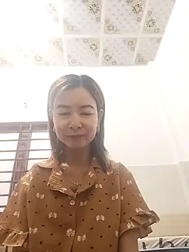 Snapshot of Sexy-ladyboobs20 chatting on September 22, 2025, 12:56 am Sexy-ladyboobs20 online show from September 22, 2025, 12:56 am