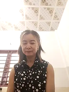 Snapshot of Sexy-ladyboobs20 chatting on October 2, 2025, 1:01 am Sexy-ladyboobs20 online show from October 2, 2025, 1:01 am