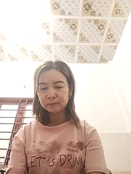 Snapshot of Sexy-ladyboobs20 chatting on October 3, 2025, 12:51 am Sexy-ladyboobs20 online show from October 3, 2025, 12:51 am