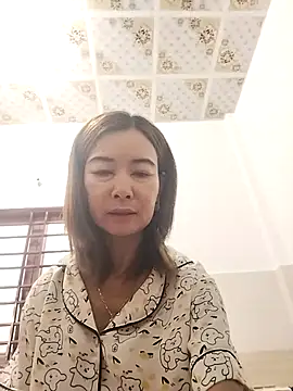 Snapshot of Sexy-ladyboobs20 chatting on November 8, 2025, 1:39 am Sexy-ladyboobs20 online show from November 8, 2025, 1:39 am