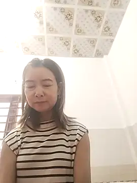 Snapshot of Sexy-ladyboobs20 chatting on November 13, 2025, 1:04 am Sexy-ladyboobs20 online show from November 13, 2025, 1:04 am