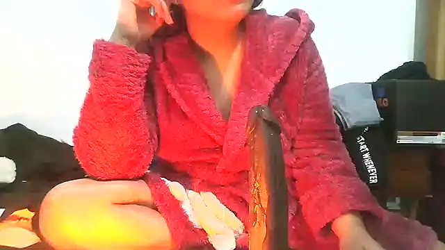 Snapshot of katymojadit chatting on January 15, 2026, 10:13 pm katymojadit online show from January 15, 2026, 10:13 pm