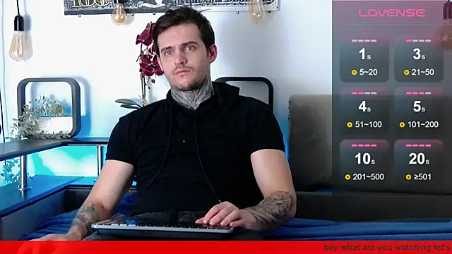 Snapshot of CarterCole chatting on March 7, 2025, 7:30 am CarterCole online show from March 7, 2025, 7:30 am