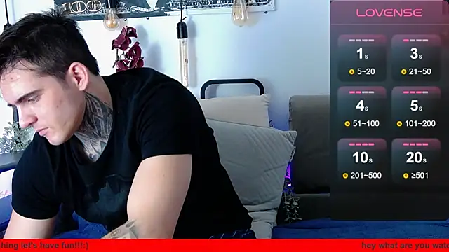 Snapshot of CarterCole chatting on March 17, 2025, 4:22 pm CarterCole online show from March 17, 2025, 4:22 pm