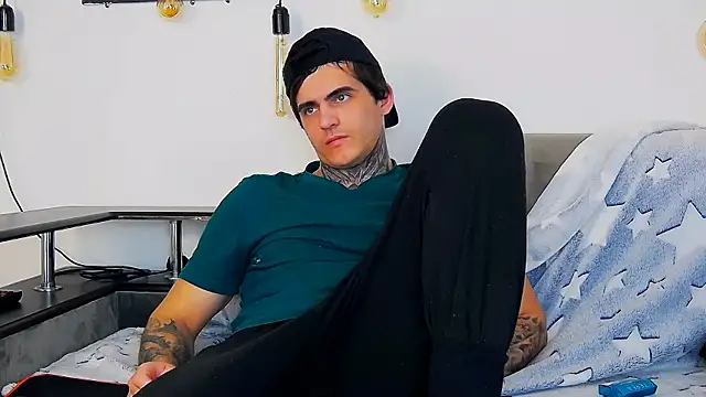 Snapshot of CarterCole chatting on January 6, 2026, 1:48 pm CarterCole online show from January 6, 2026, 1:48 pm