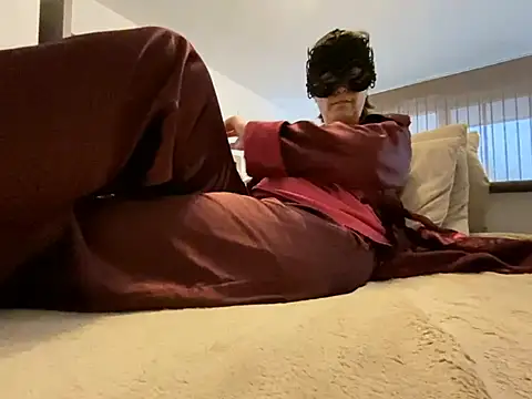 Marilou1983 online show from February 10, 2025, 11:57 am