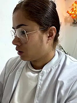 Sweet  Nurse1 online show from January 13, 2026, 1:38 pm